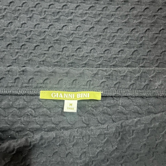 Gianni Bini Size Medium Black Fitted Skirt - Picture 5 of 9